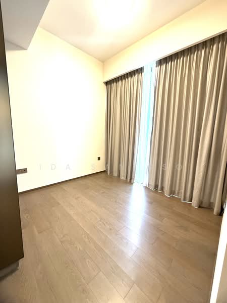 32 Leedon Heights photo 2