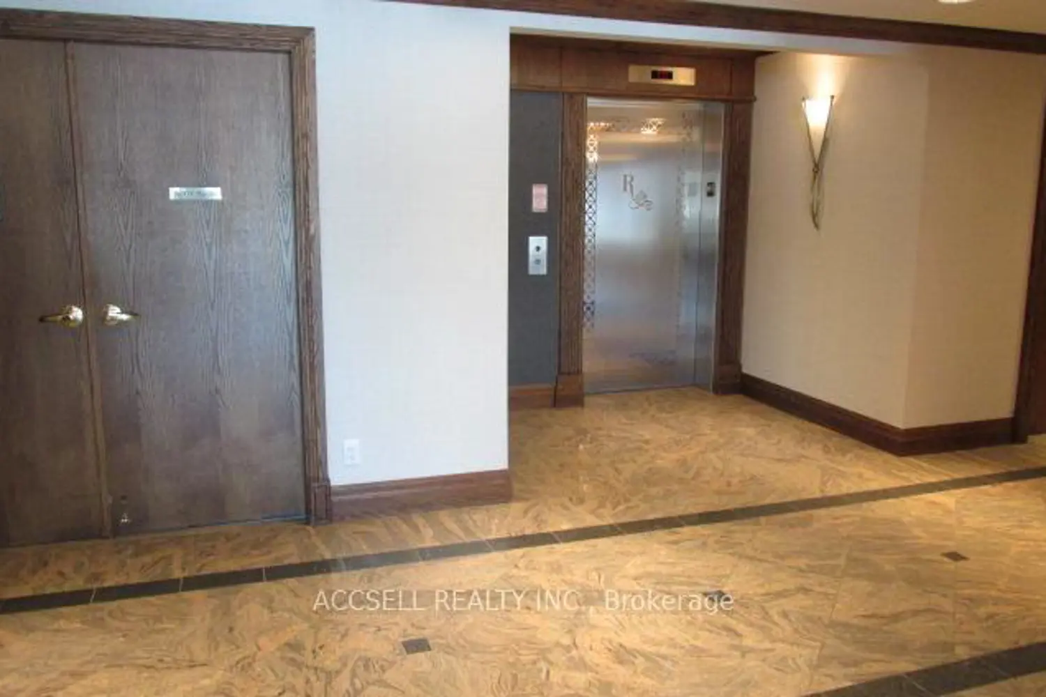 Additional image 2 of 35 Via Rosedale 304