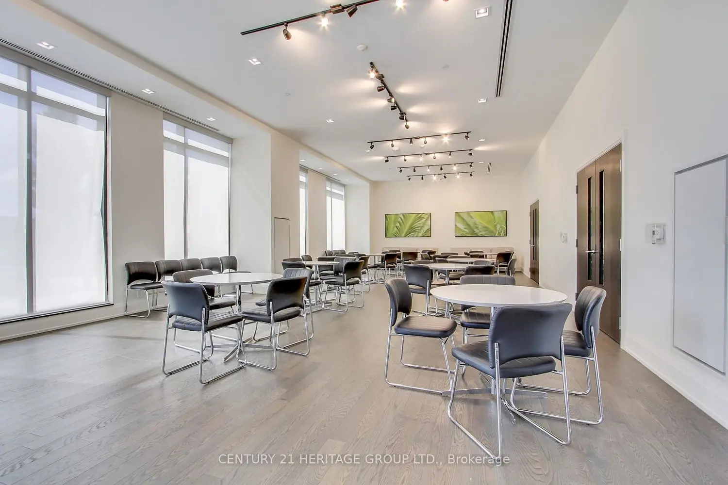 Additional image 19 of 555 William Graham Drive 250