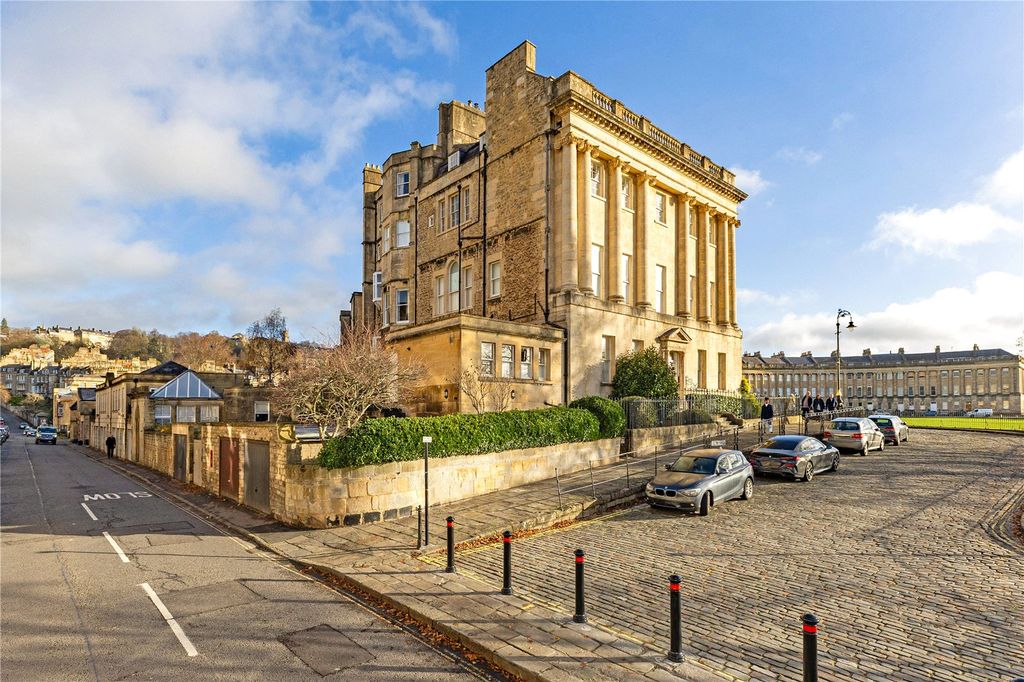 Additional image 19 of 8 bed terraced house for saleRoyal Crescent, Bath, Somerset BA1