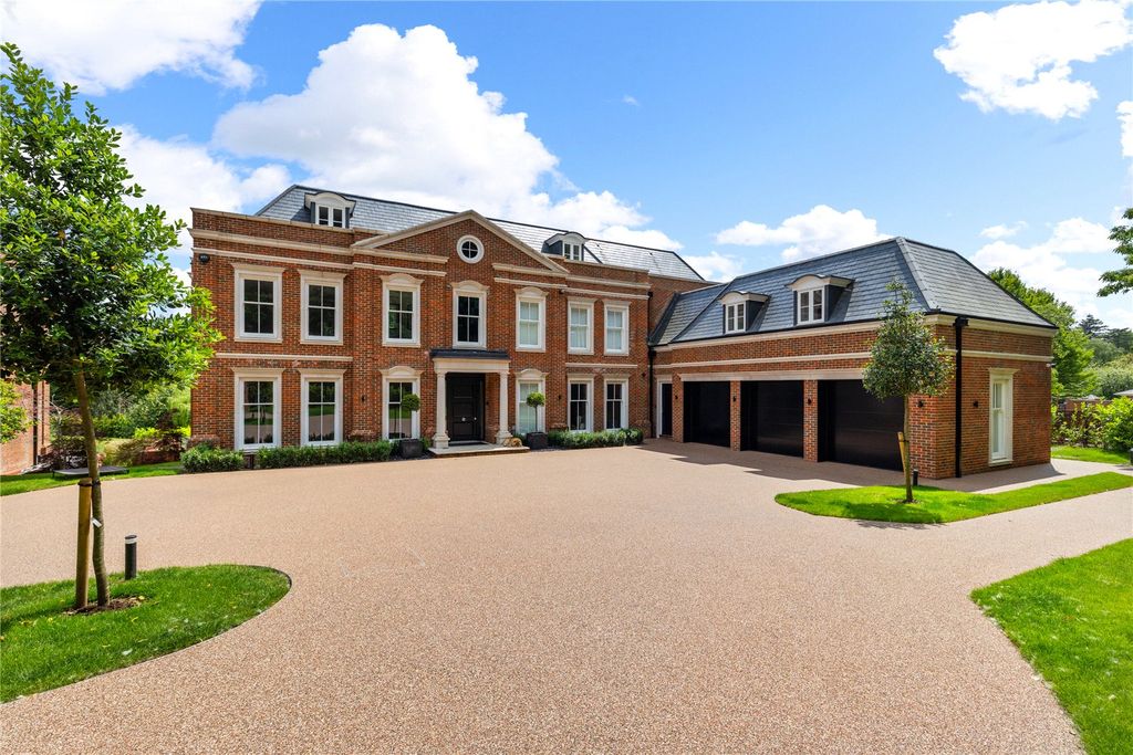 Additional image 2 of 6 bed detached house for saleCharters Gate, Ascot, Berkshire SL5