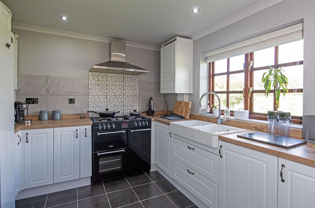Additional image 24 of 7 bed detached house for saleHeol Ddu Farm, Cefneithin, Llanelli SA14