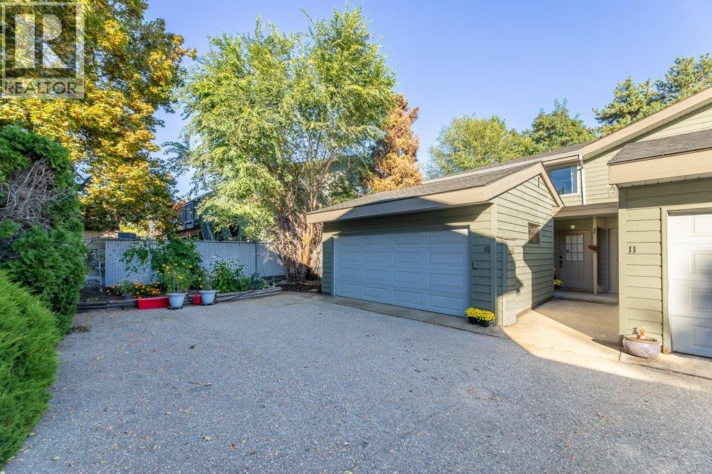 10-1950 Burtch Road, Kelowna, BC, V1Y4B2