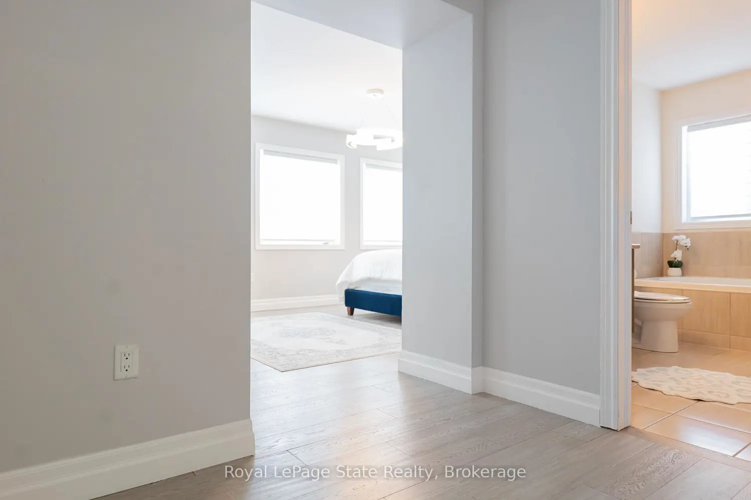 Additional image 13 of 1133 Upper Thames Drive