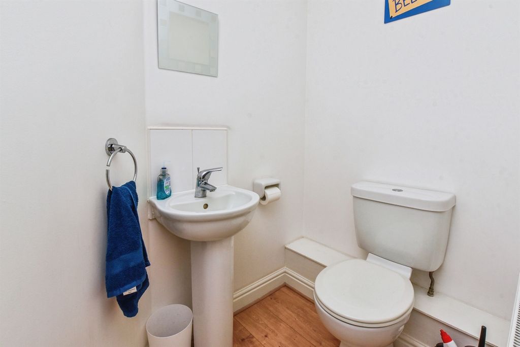 Additional image 7 of 3 bed property for salePrimmers Place, Westbury BA13