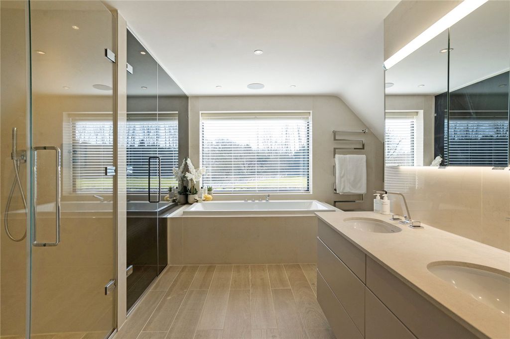 Additional image 19 of 5 bed equestrian for saleInkpen Common, Inkpen, Hungerford, Berkshire RG17