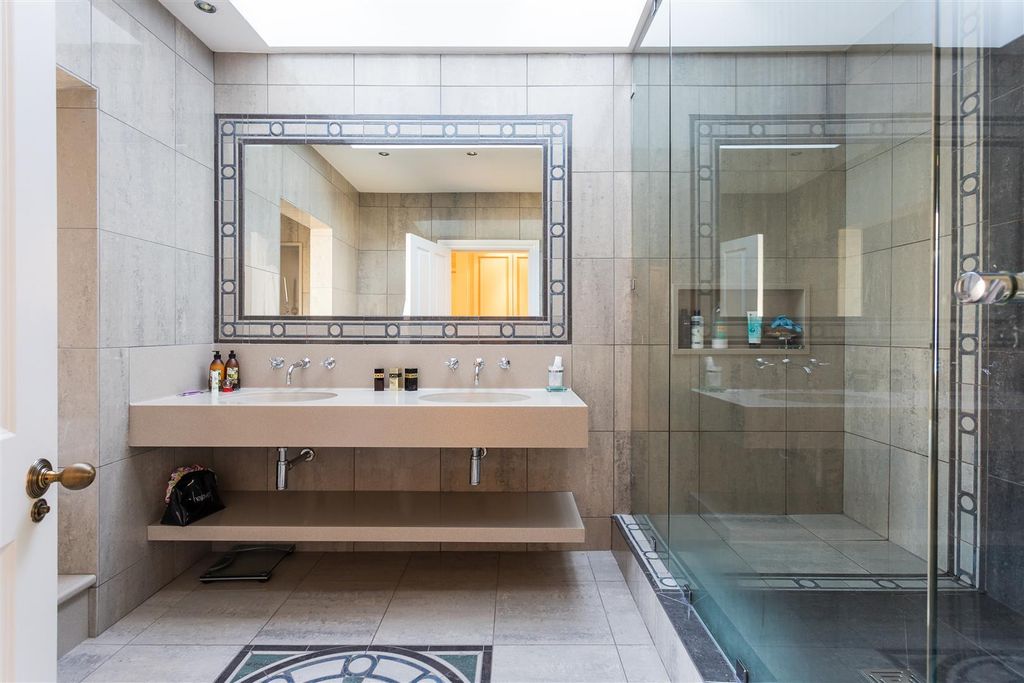 Additional image 19 of 5 bed detached house for saleTheobald Road, Bowdon WA14