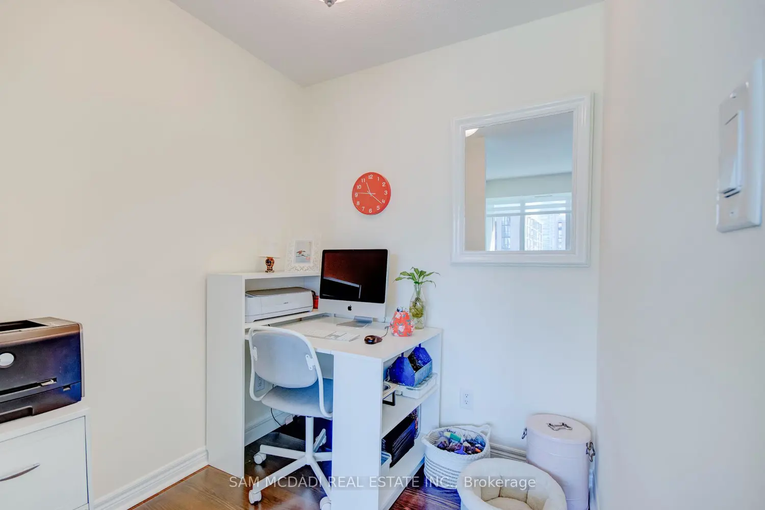 Additional image 11 of 208 Enfield Place 2205