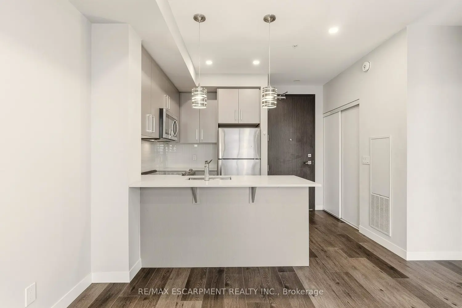 Additional image 7 of 15 Queen Street 2308