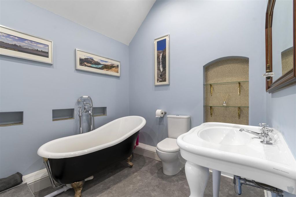 Additional image 27 of 5 bed detached house for saleFootherley Road, Shenstone, Lichfield WS14