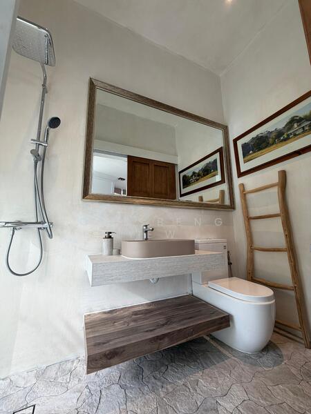 Additional image 11 of Highland Close