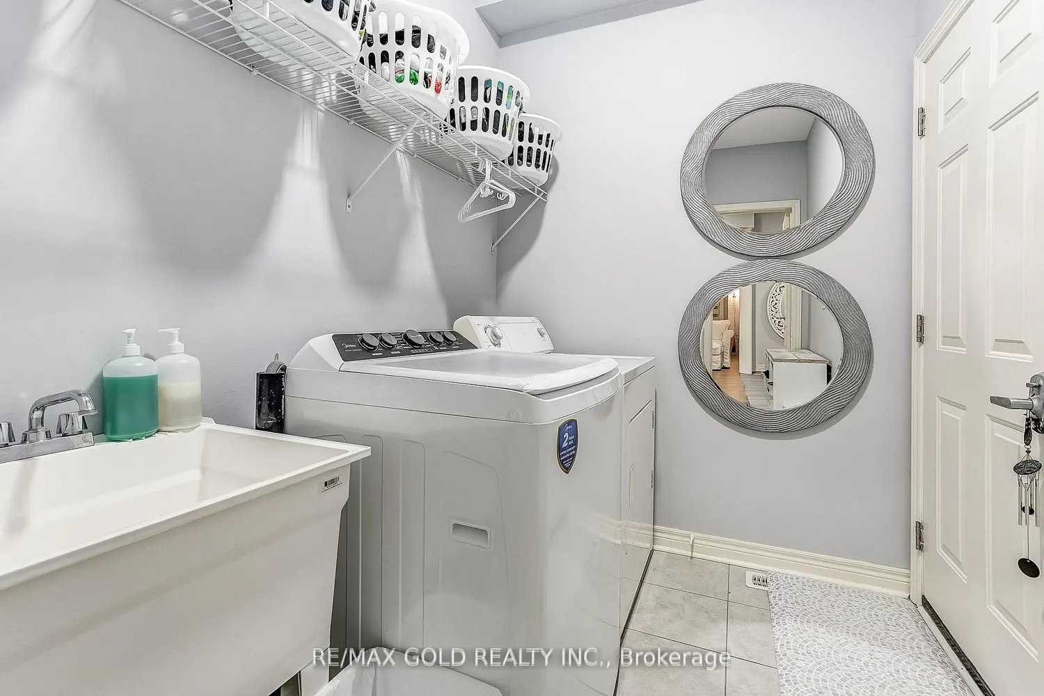 Additional image 9 of 552 Bessborough Drive