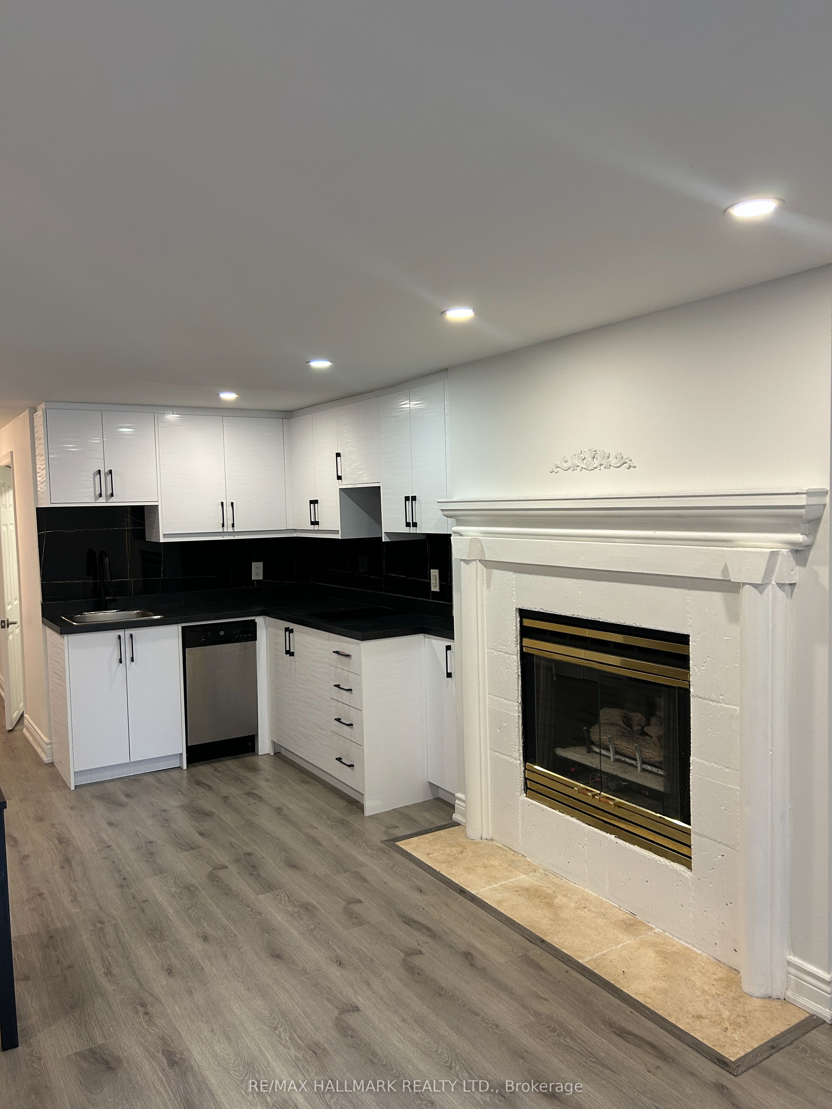Additional image 3 of Basement B-214 Altamira Road, Richmond Hill, ON, L4C 4E1