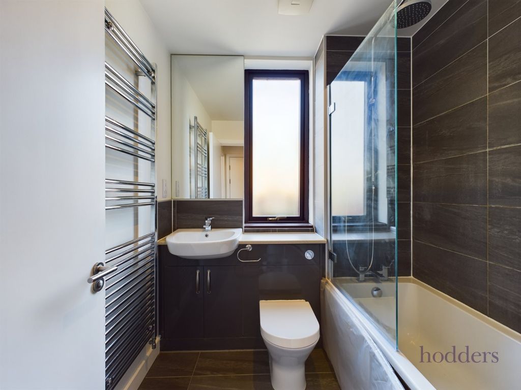 Additional image 3 of 1 bed flat for saleHanworth Lane, Chertsey, Surrey KT16