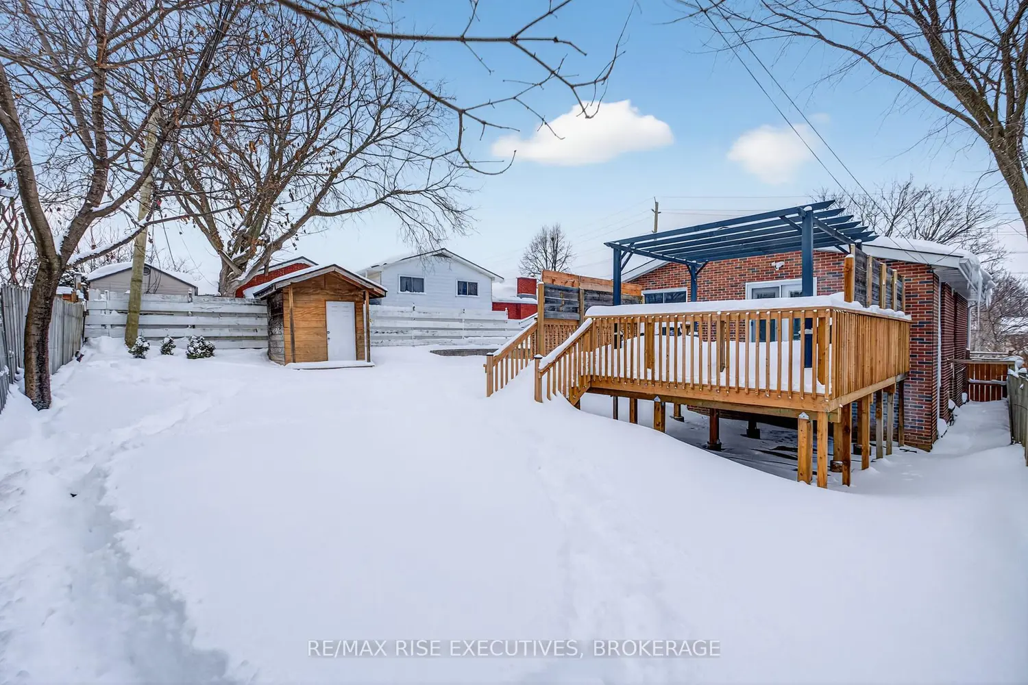 Additional image 17 of 1302 Montreal Street