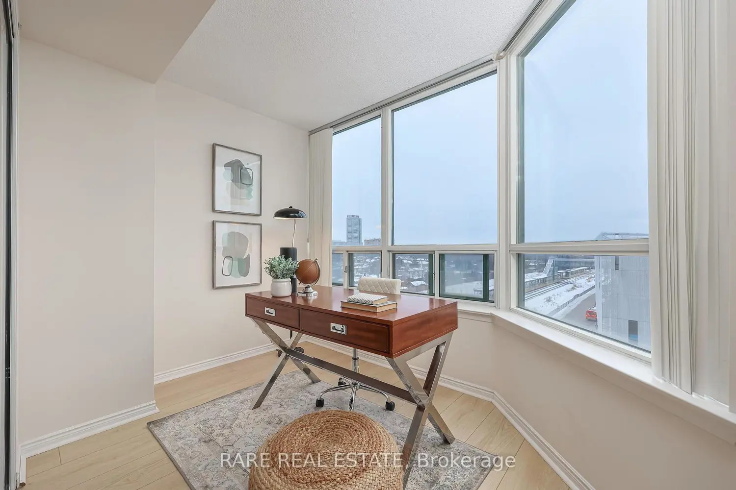 Additional image 2 of 135 Hillcrest Avenue 812, Mississauga