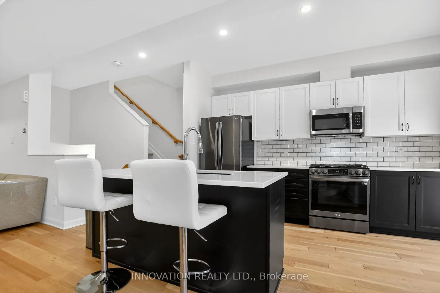 Additional image 10 of 205 Attwell Private