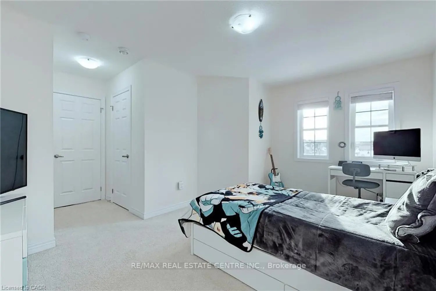 Additional image 18 of 216 Harcourt Crescent