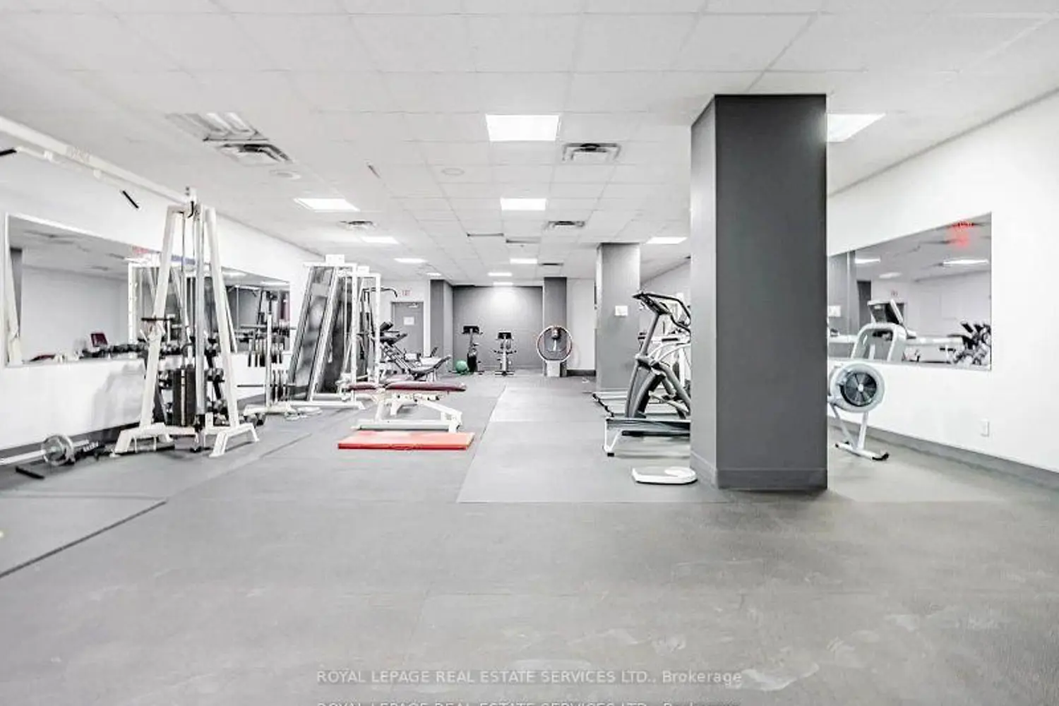 Additional image 17 of 393 King Street 904