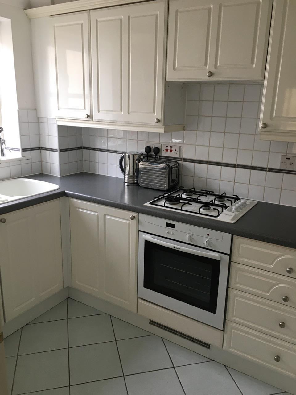 Additional image 8 of 1 Bed Flat, Byron Mews, NW3, N1 7GU