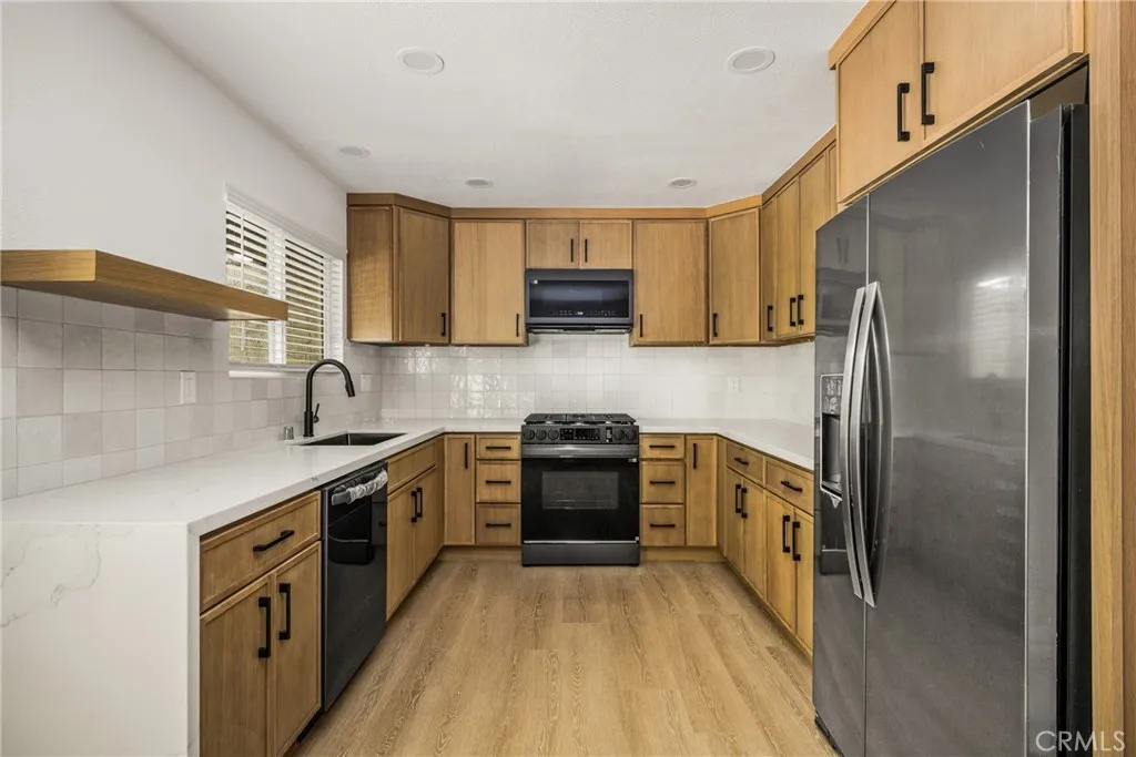 Additional image 18 of 2565 Santa Ana Ave Unit 5, Costa Mesa, CA 92627