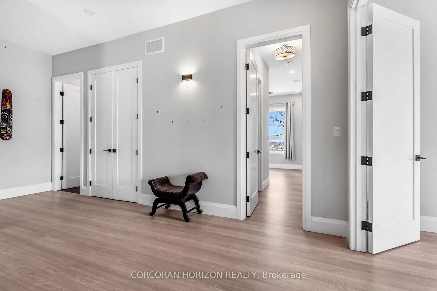 Additional image 14 of 111 Grand Ridge Drive