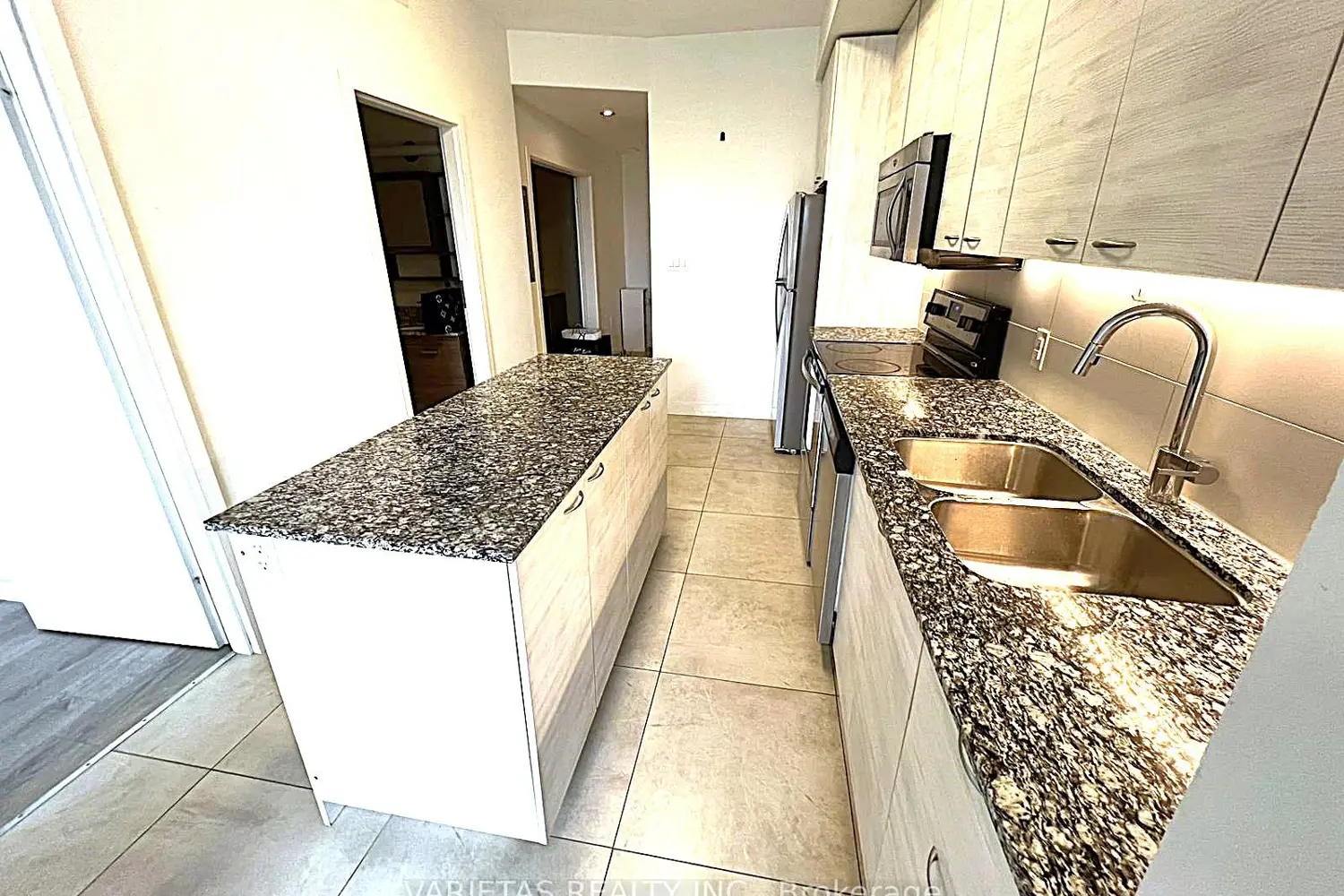 Additional image 12 of 280 Lester Street 522