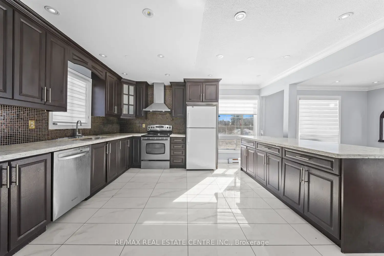 Additional image 6 of 8 Golden Gate Drive