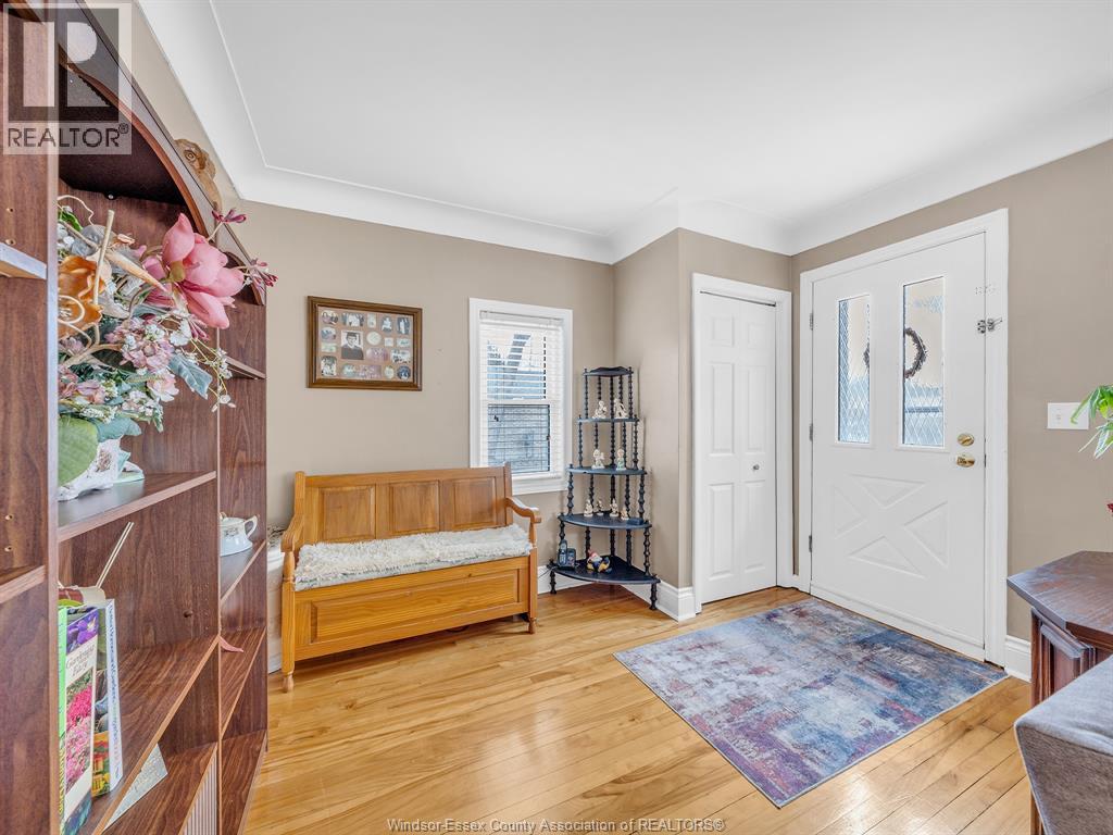 2494 Lloyd George , Windsor, ON, N8T2T4 photo 4
