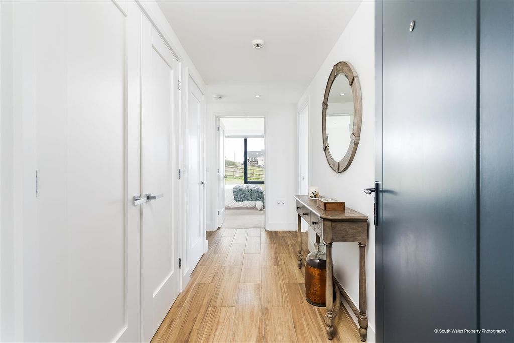 Additional image 7 of 2 bed flat for saleSlon Lane, Ogmore-By-Sea, Bridgend CF32