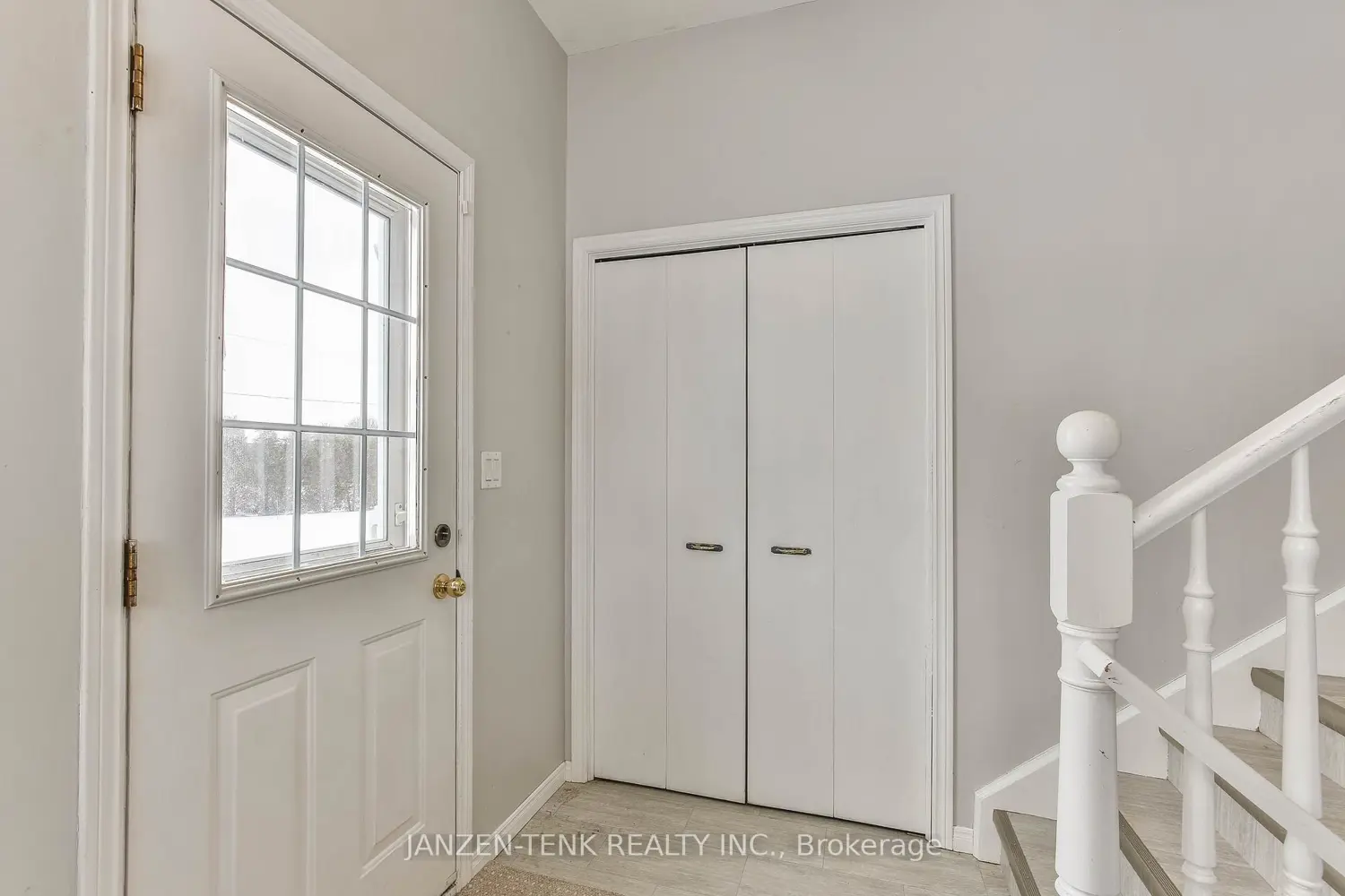 Additional image 2 of 56092 Calton Line