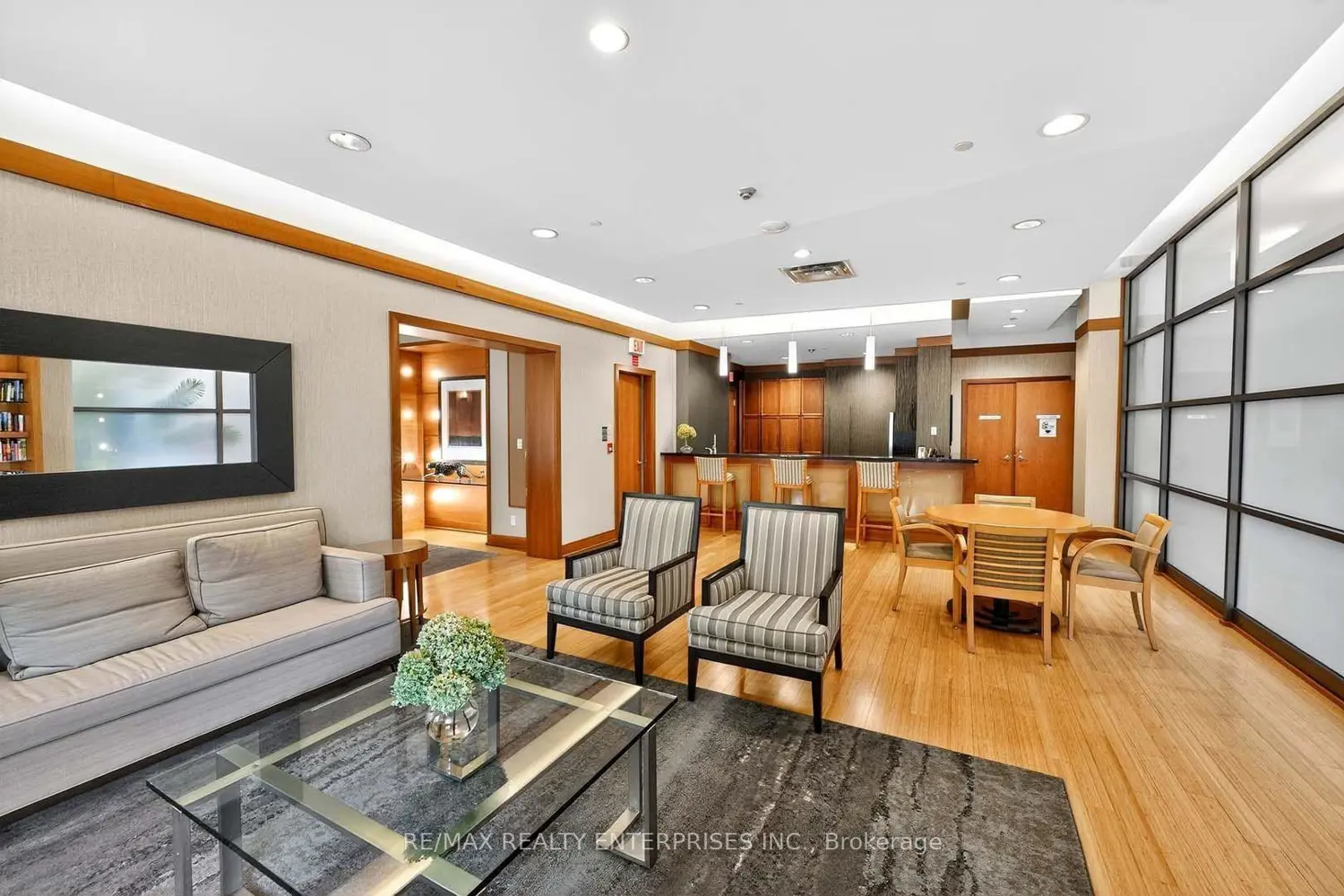 Additional image 15 of 65 Port Street 503