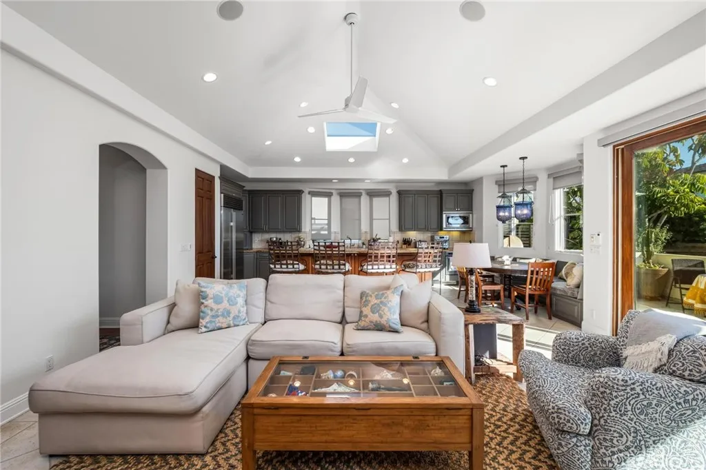 Additional image 67 of 926 Duncan Avenue, Manhattan Beach, CA 90266