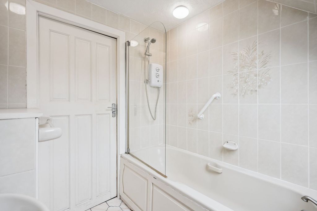 Additional image 14 of 3 bed maisonette for saleWest Stirling Street, Alva FK12