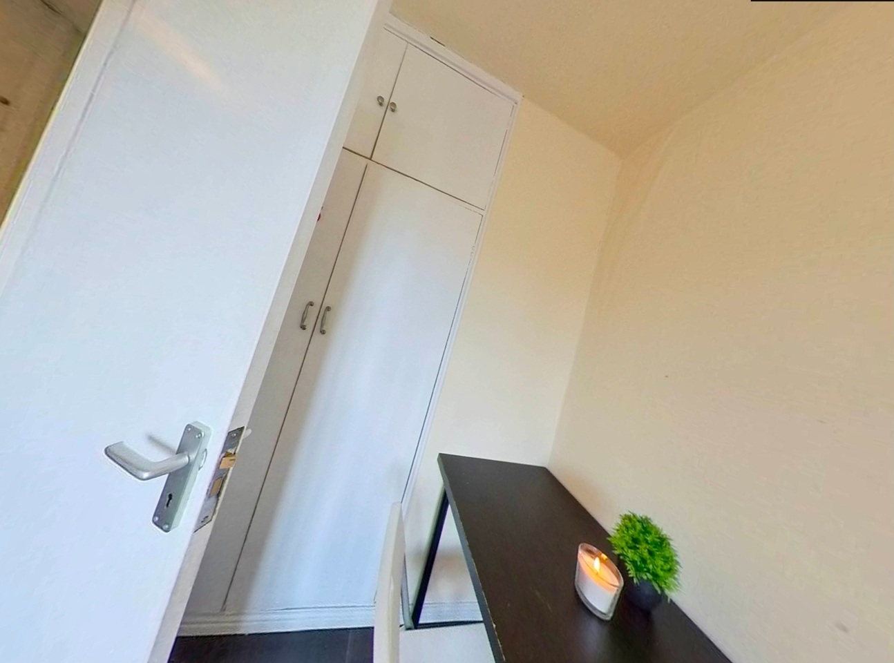 Additional image 3 of Room in a Shared Flat, Kerridge Court, N1, N1 7GU