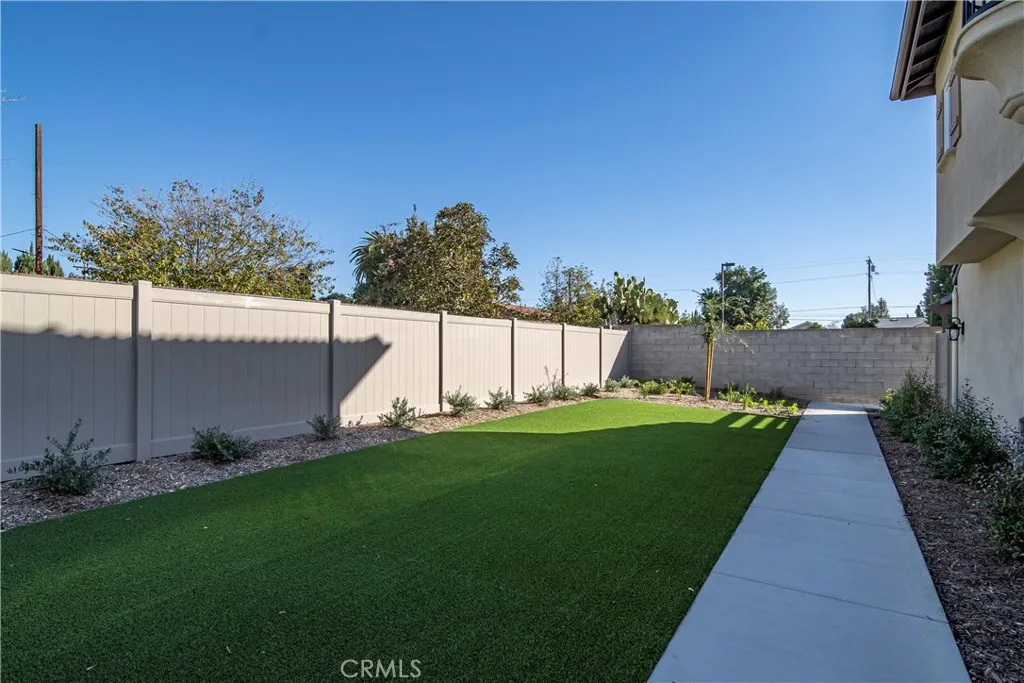 961 E Phillips Boulevard Unit 01, Pomona, CA 91766