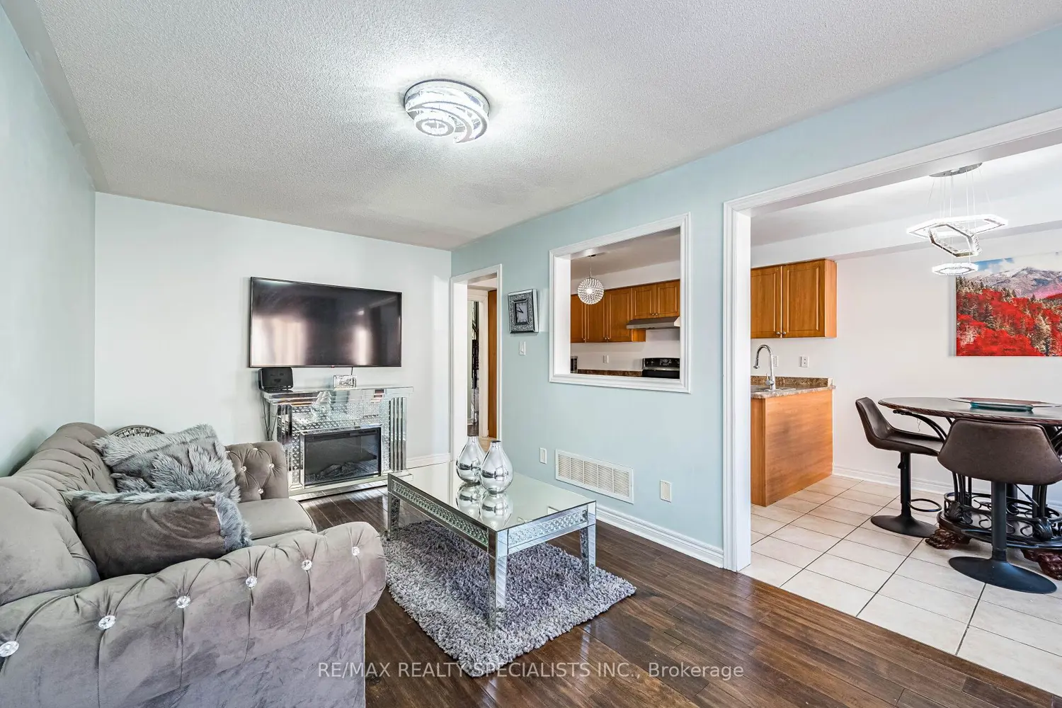 Additional image 13 of 43 Pefferlaw Circle