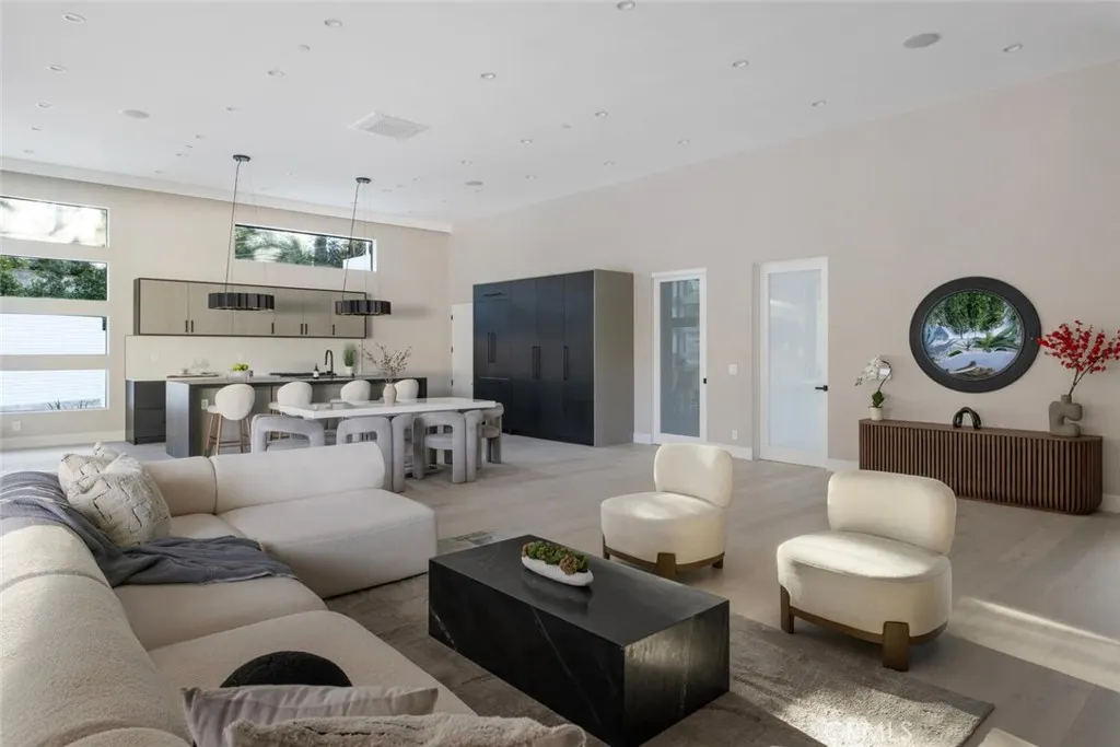 Additional image 11 of 22020 Alizondo, Woodland Hills, CA 91364