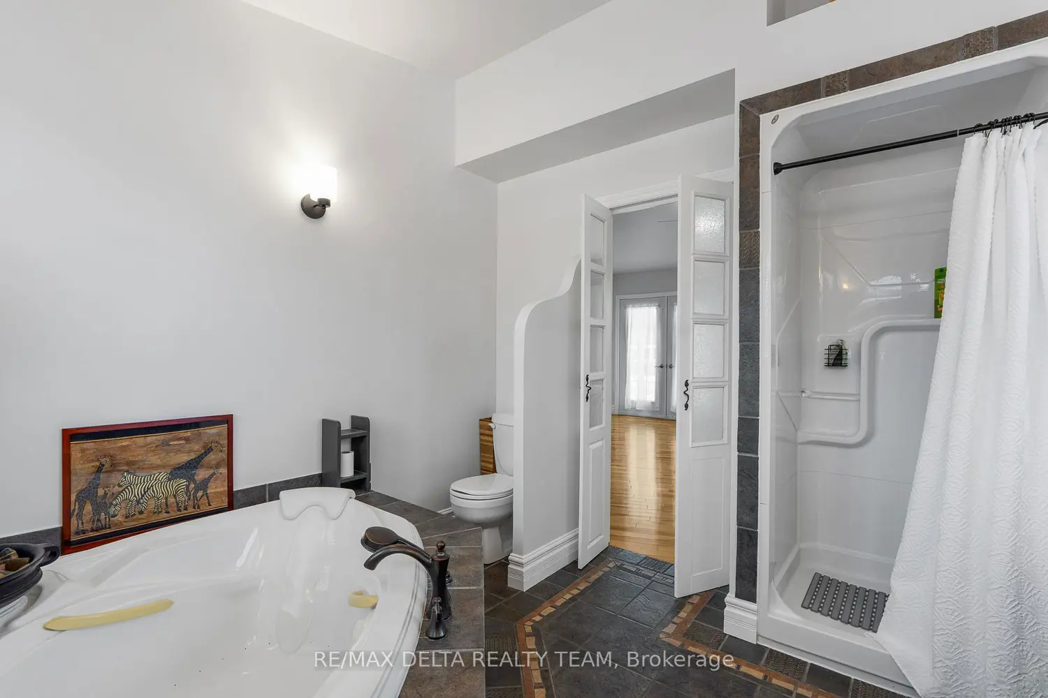 Additional image 9 of 261 Agathe Street