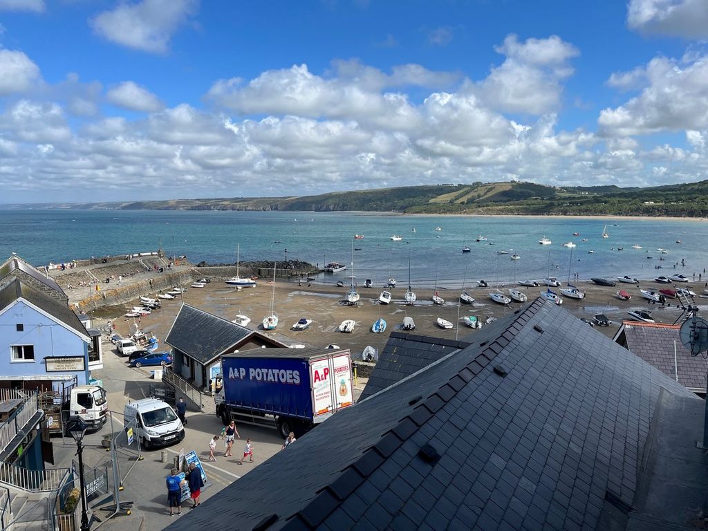 Additional image 3 of 2 bed flat for saleSouth John Street, New Quay SA45