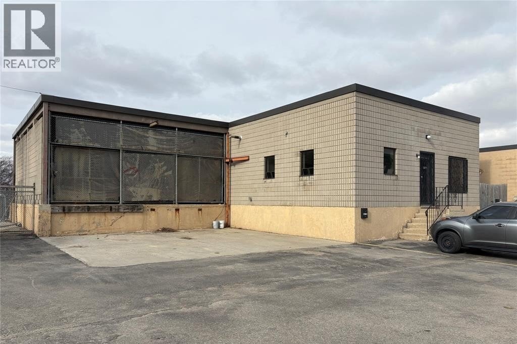 Additional image 4 of Unit - 3-876 Richmond Street, Chatham, ON, N7M5J5