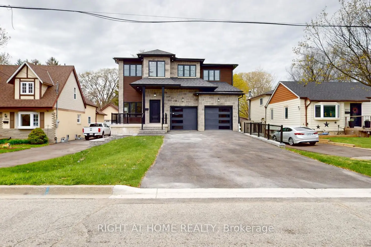 Additional image 2 of 1988 Royal Road