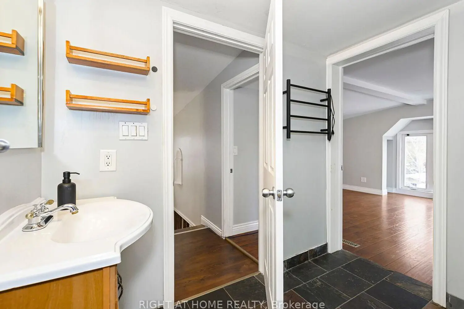 Additional image 14 of 180 Rosslyn Avenue