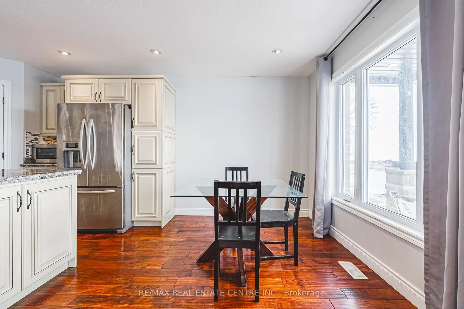 Additional image 8 of 2801 North Shore Drive