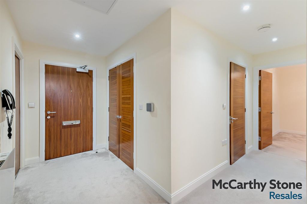 Additional image 17 of 2 bed flat for saleStapleton Court, Waller Grove, Swanland HU14