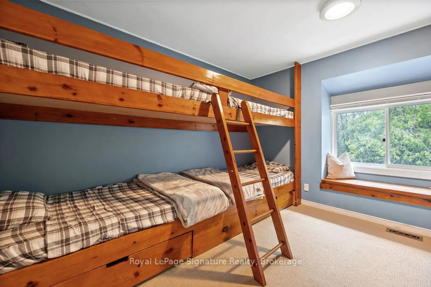 Additional image 8 of 124 Escarpment Crescent