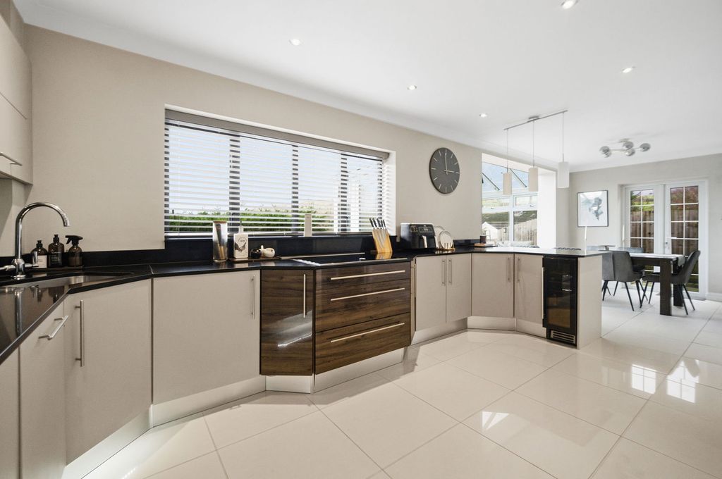 Additional image 14 of 5 bed detached house for saleTy'n-Y-Coedcae, Machen, Caerphilly CF83