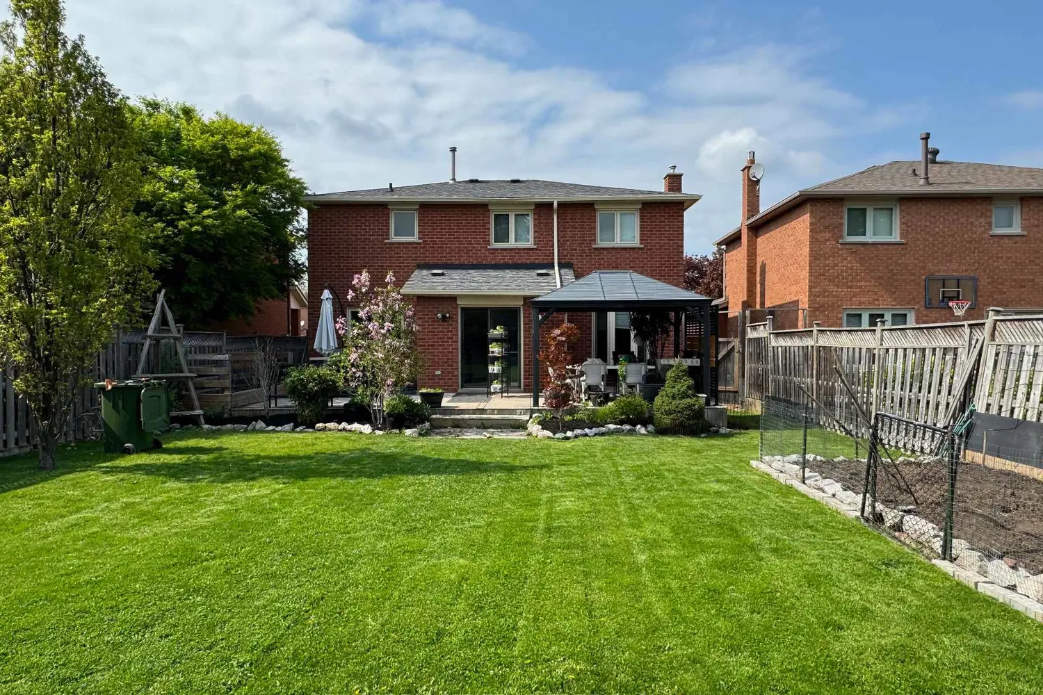 Additional image 19 of 27 De Rose Avenue