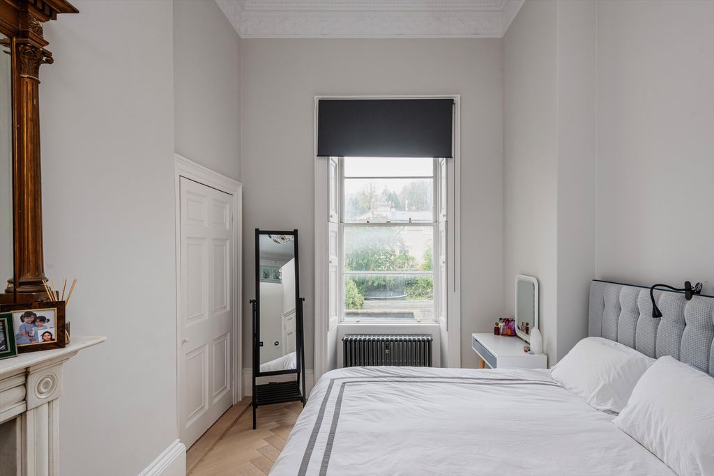 Additional image 9 of 2 bed flat for saleLansdown Crescent, Bath, Somerset BA1