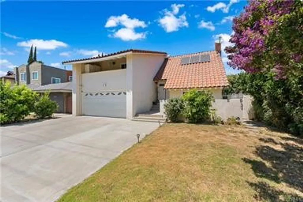 Additional image 4 of 20009 Arminta Street, Winnetka, CA 91306